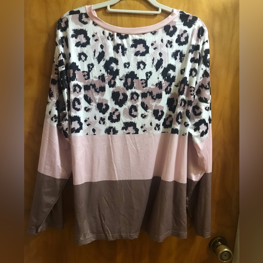 SHEIN 4XL Pink and Animal Print Top NWOT - Picture 2 of 4
